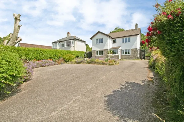 Tolcarne Road, Beacon, Camborne, Corn...