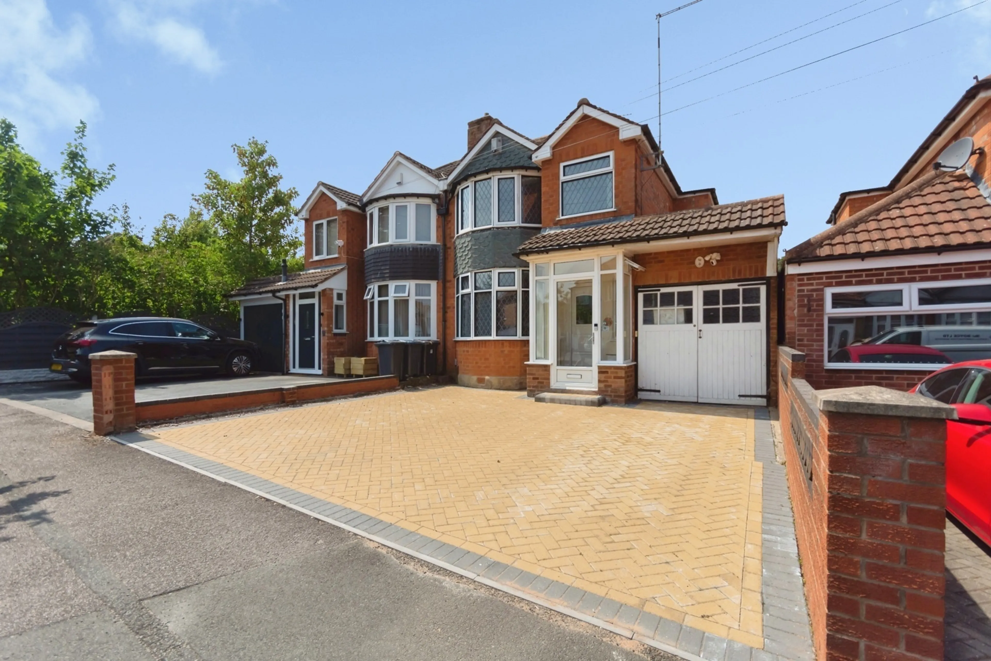 Property photo 0