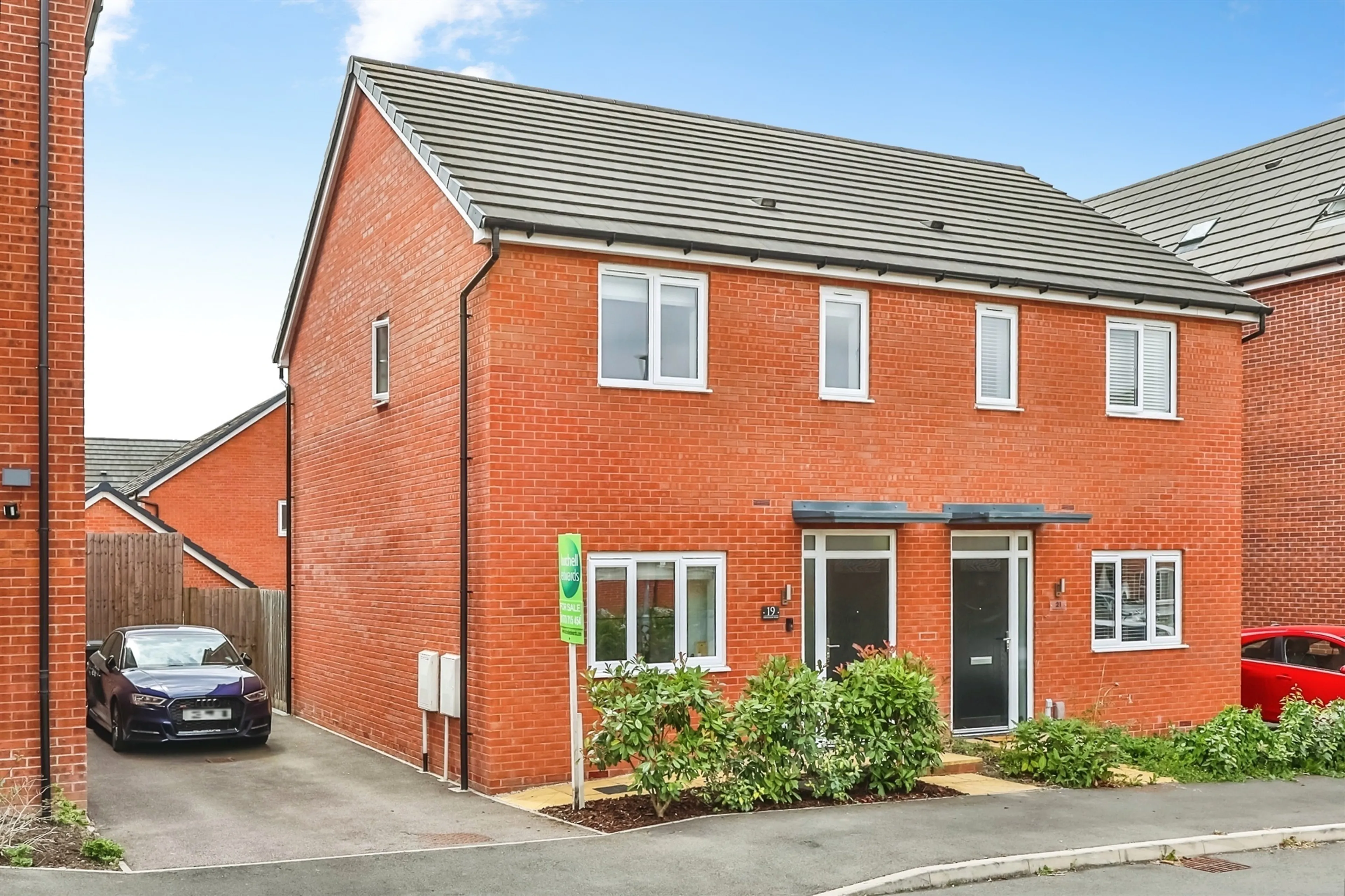 Property photo 0