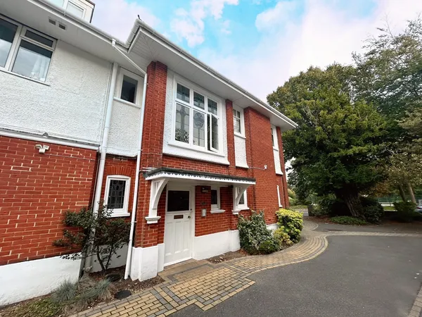 Beechwood Avenue, Bournemouth