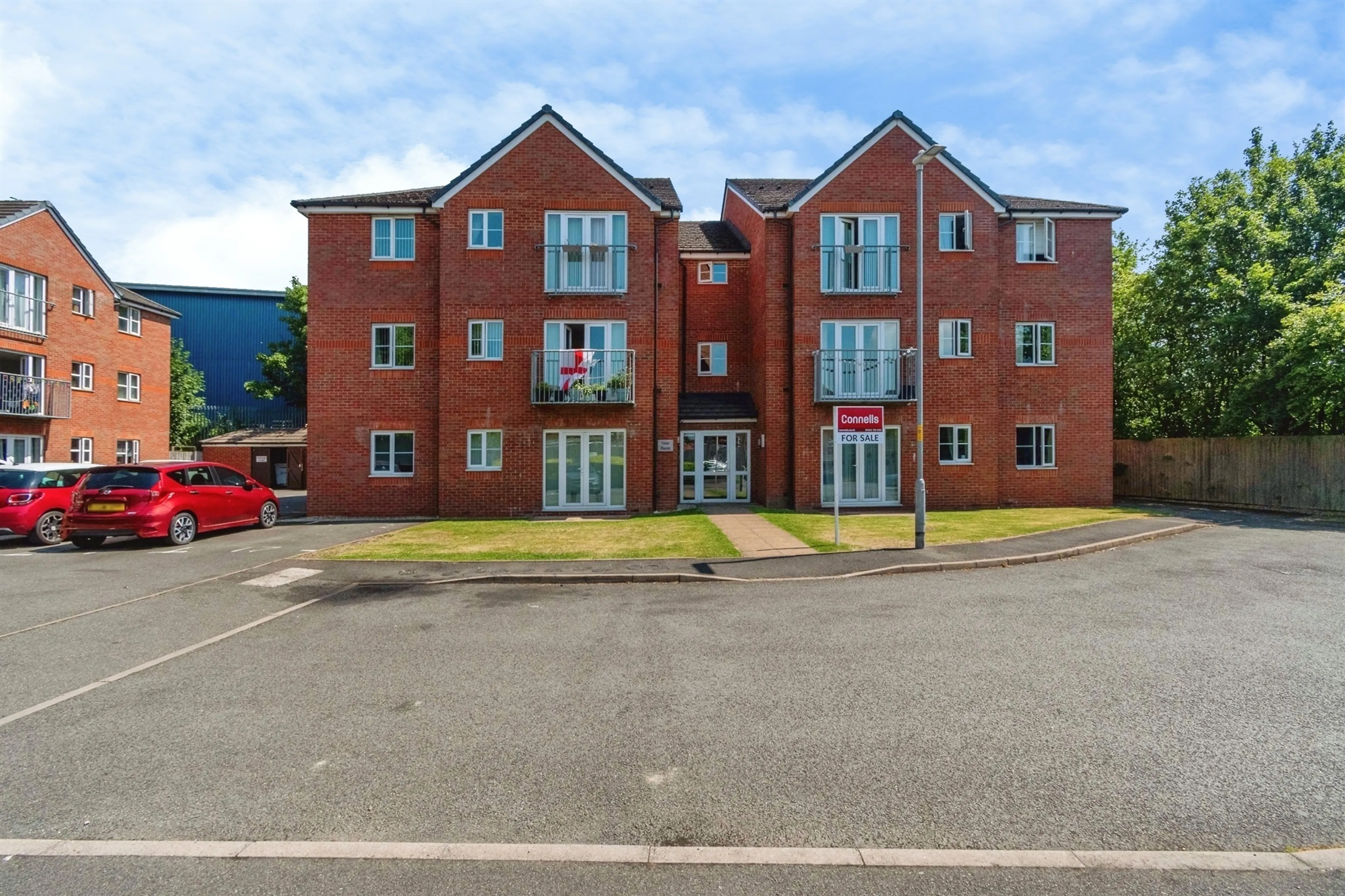 Property photo 0