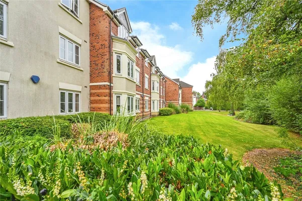 Hollins Drive, Stafford, Staffordshir...