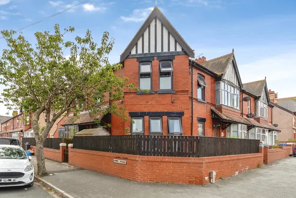 South Avenue, Rhyl, Denbighshire, LL18