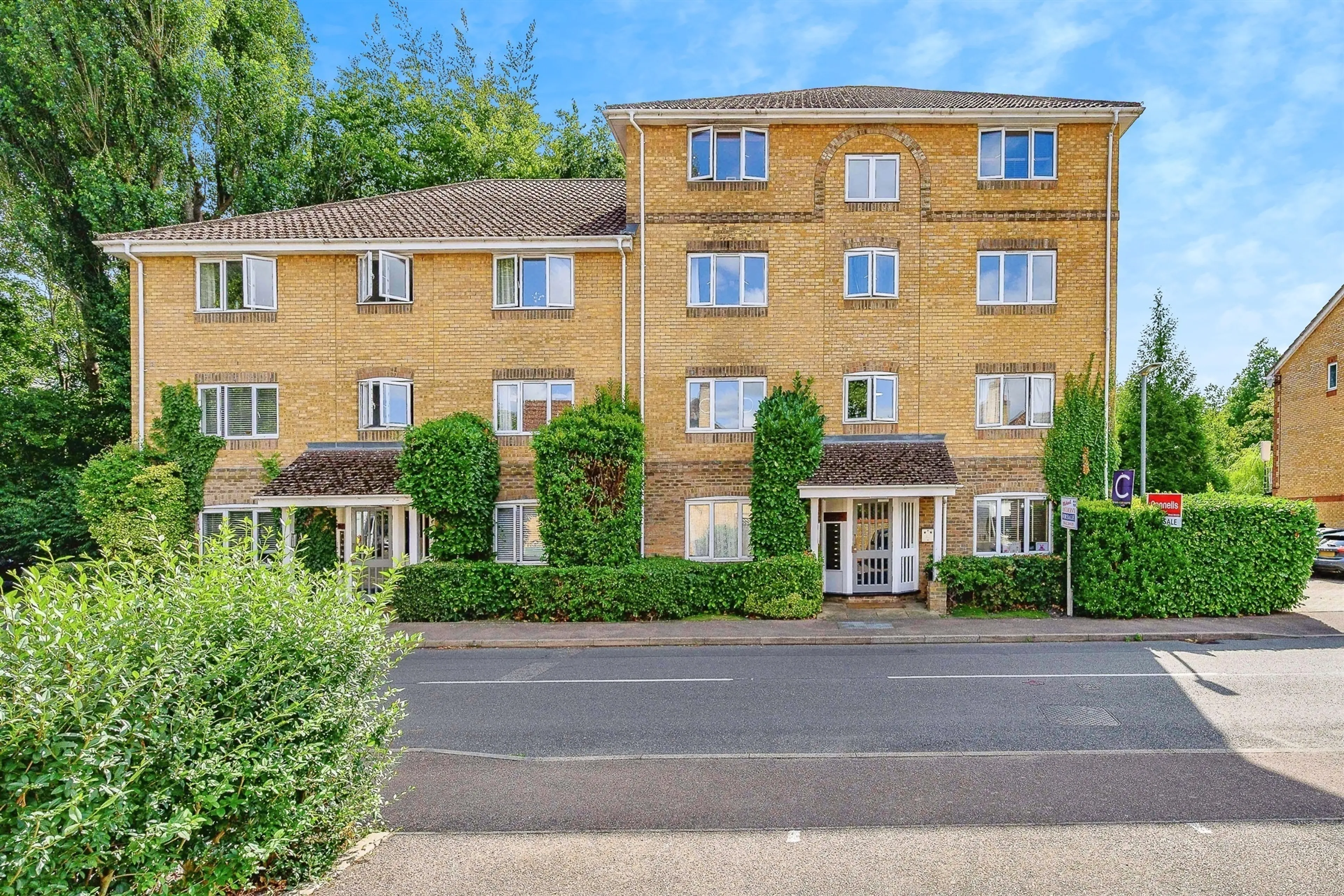 Property photo 0