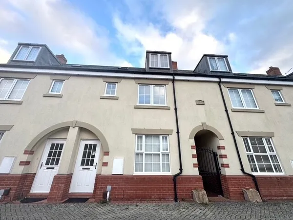 Temple Mews, Rugby