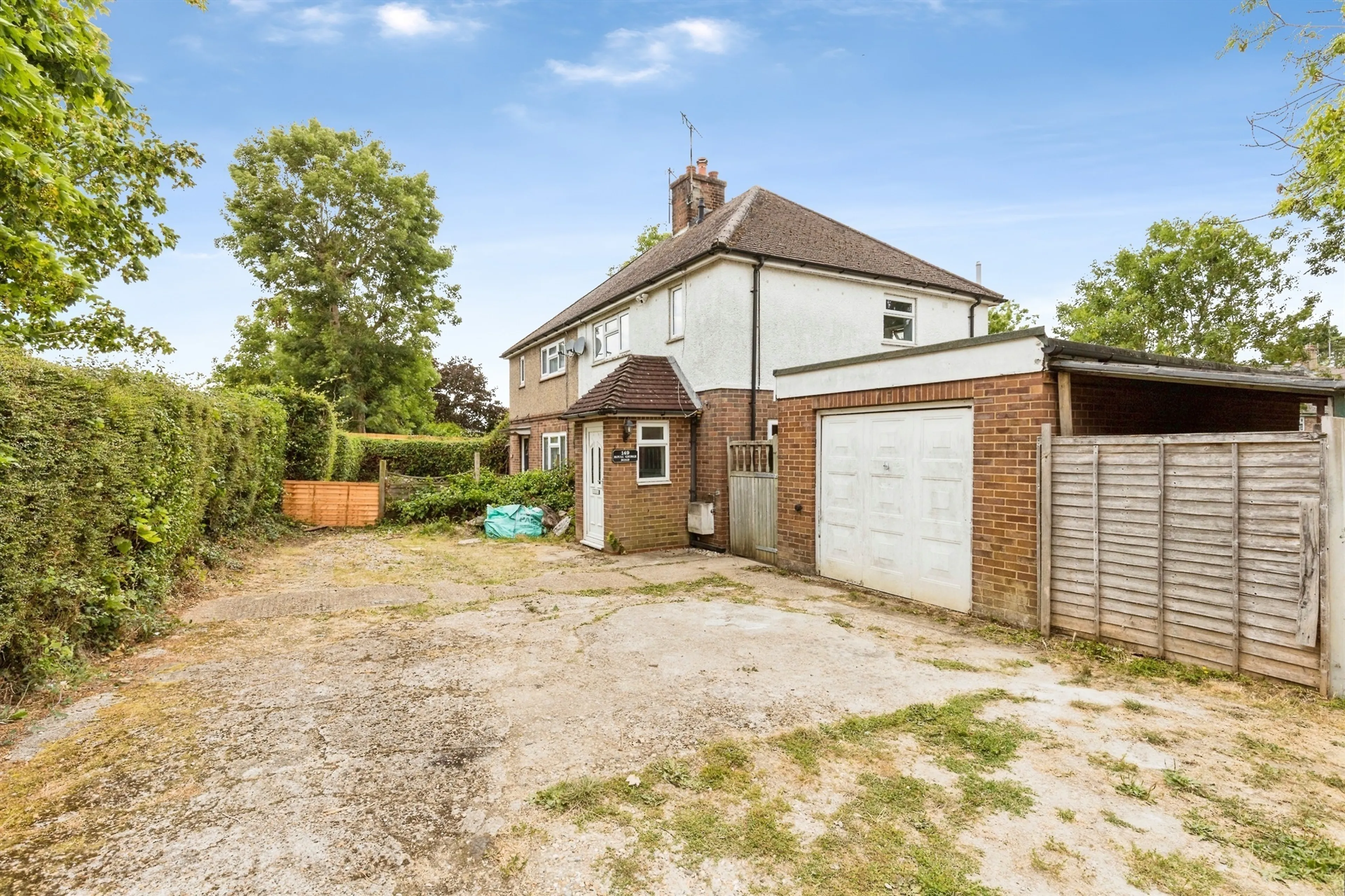 Property photo 0