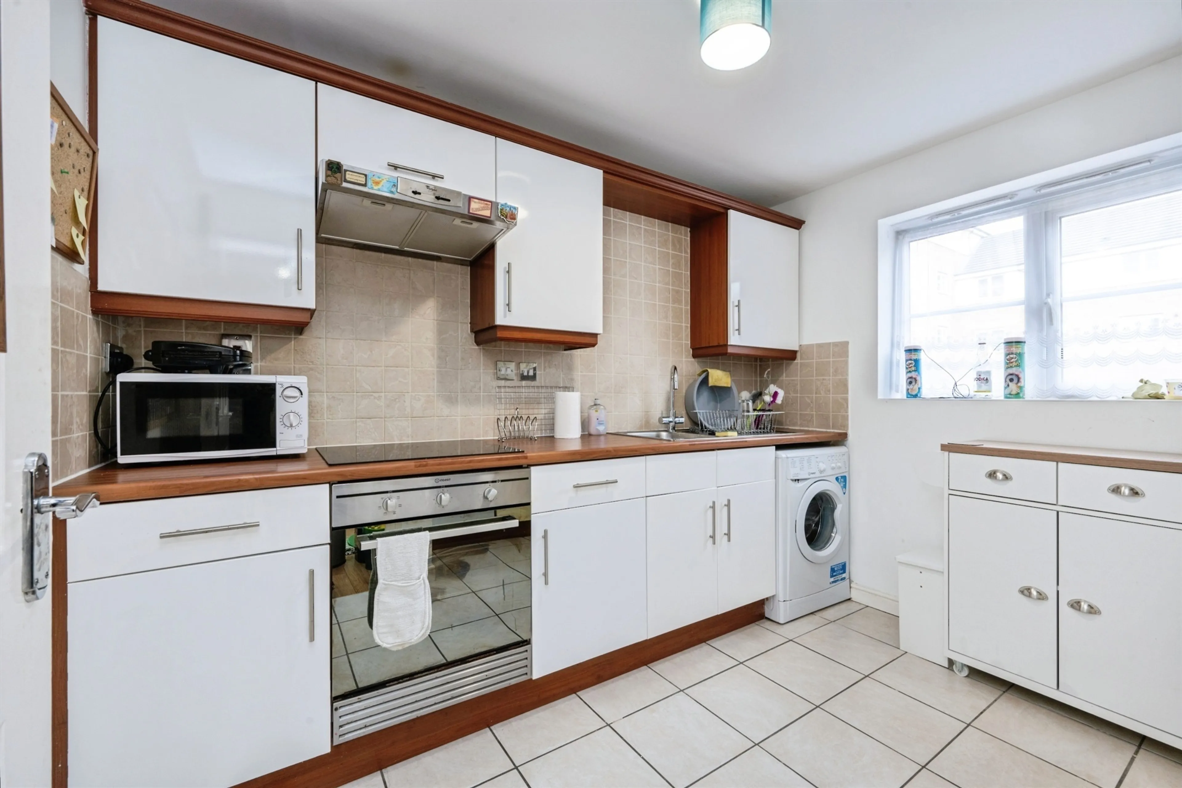 Property photo 0