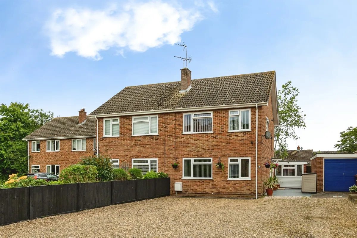 Pilgrims Way, Harleston