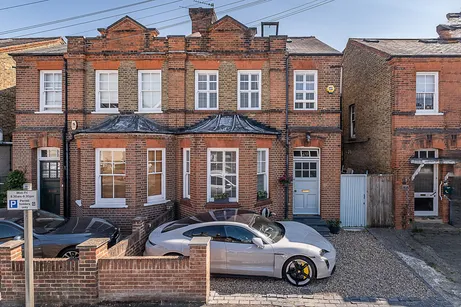 Grove Lane, Kingston Upon Thames, KT1