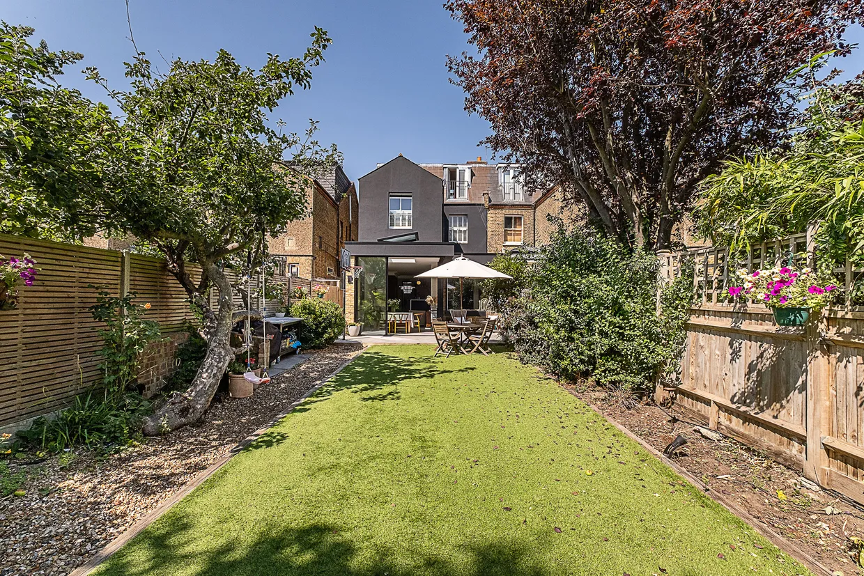 Grove Lane, Kingston Upon Thames, KT1 photo 22