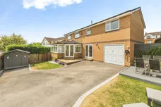 Redwood Drive, Bradley, Huddersfield