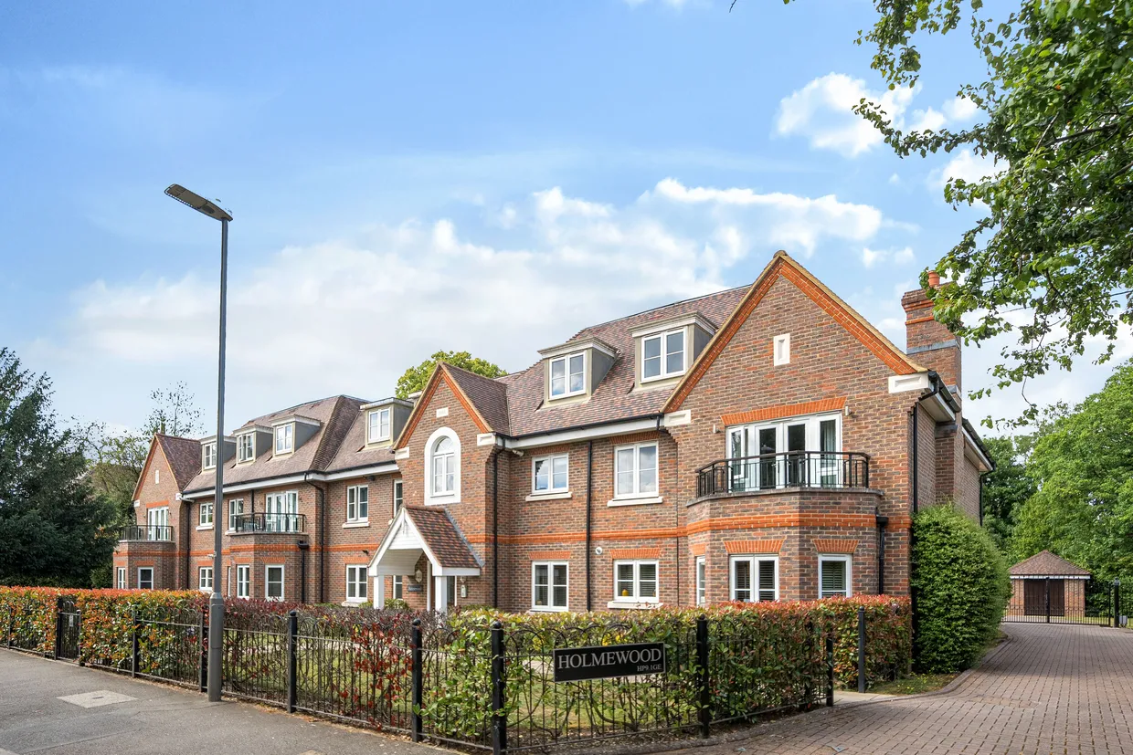 Gregories Road, Beaconsfield, HP9 photo 12