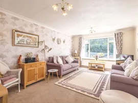 Richmond Close, Minehead thumb 3