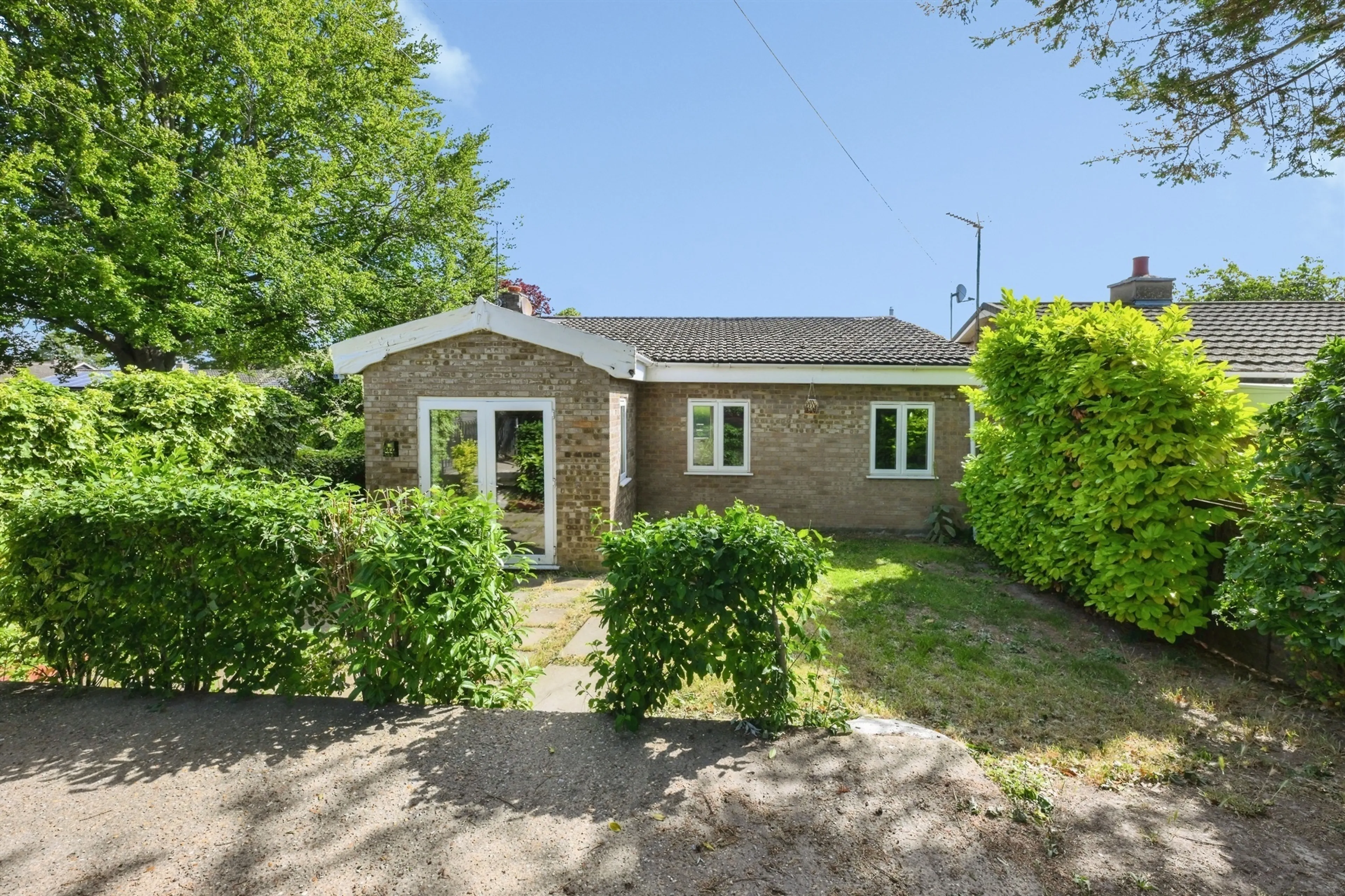 Property at Highfield Close, Duxford, Cambridge