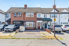Seymour Avenue, Morden