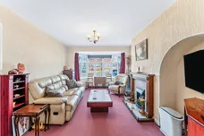 Seymour Avenue, Morden