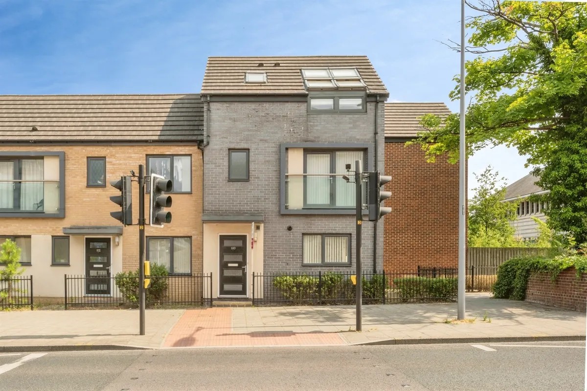 College Road, Doncaster