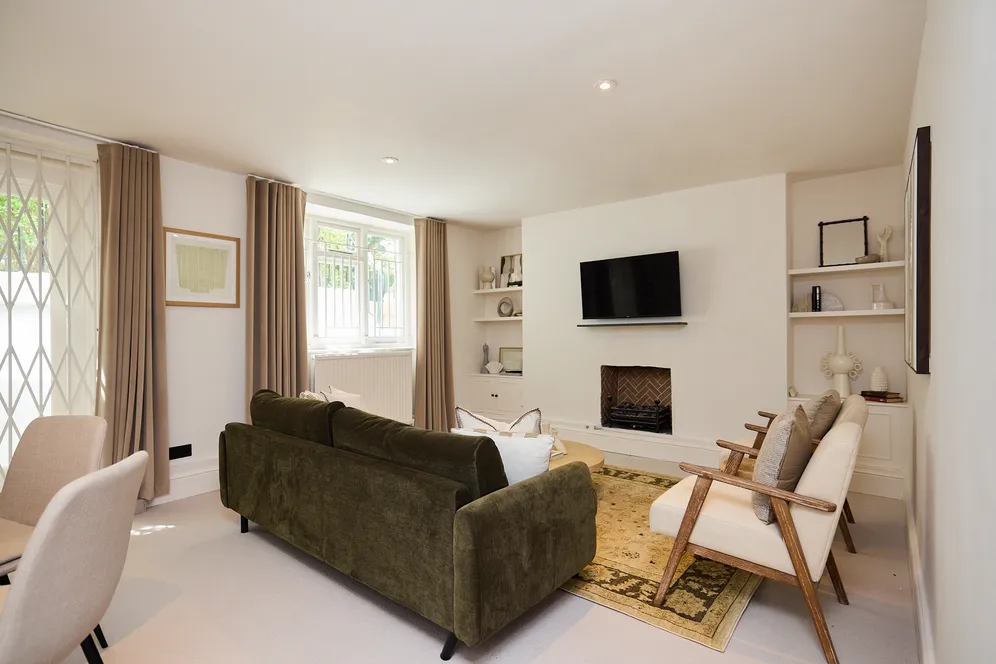 Crescent Grove, London, SW4 photo 11