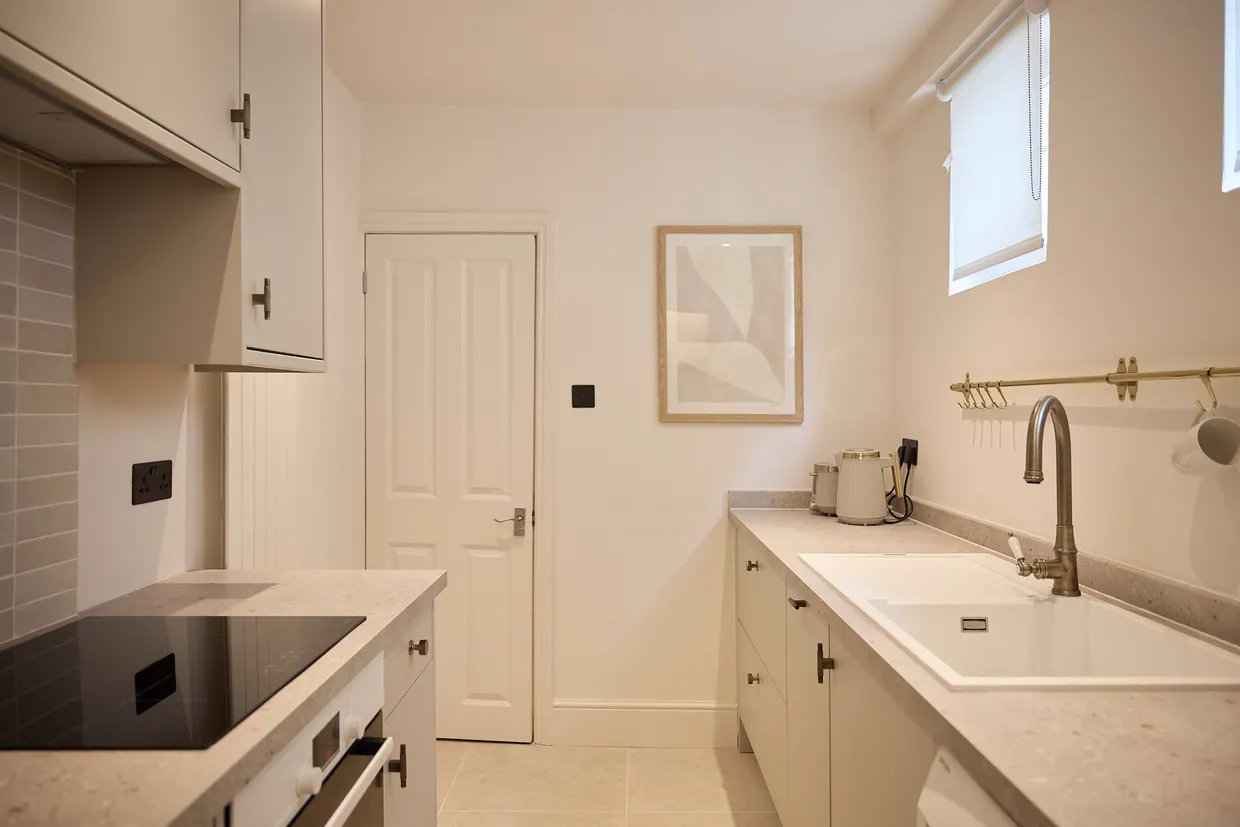 Crescent Grove, London, SW4 photo 17