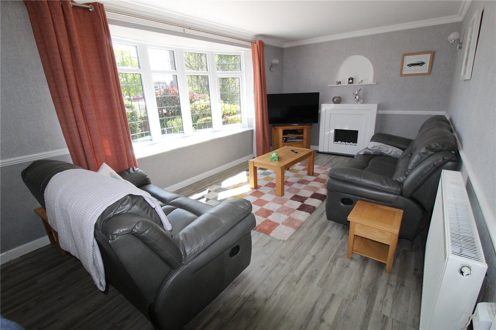 Holt Farm Way, Rochford, Essex, SS4 Image 3