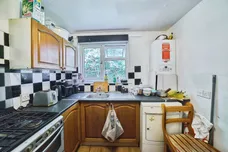 Fanshawe Avenue, Barking