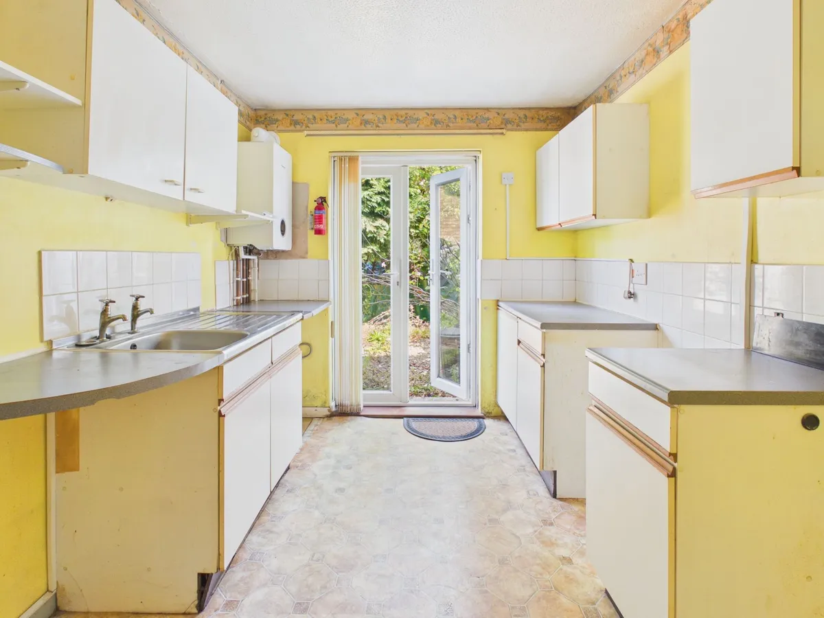 Vincent Close, Barry, CF63