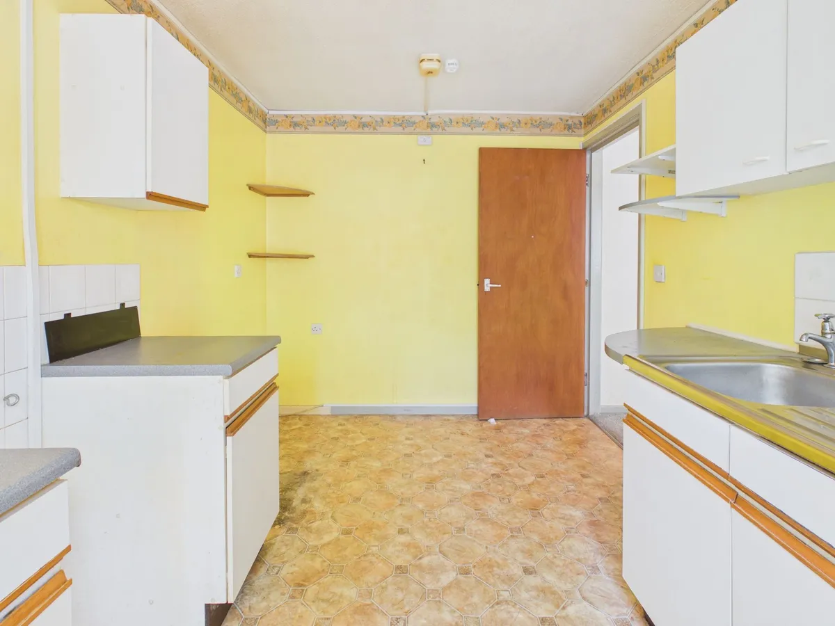 Vincent Close, Barry, CF63