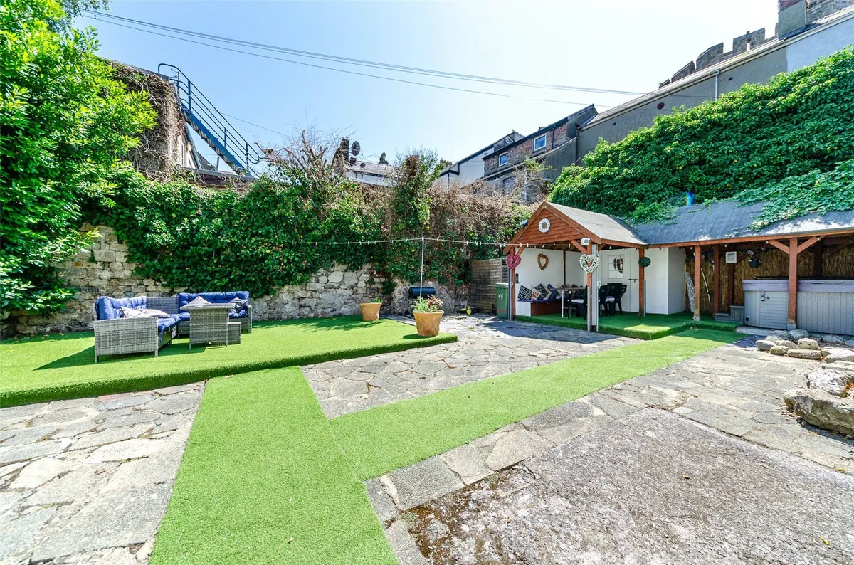 Castle Street, Caernarfon, Gwynedd, LL55