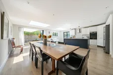 Marcuse Fields, Chichester, PO18 photo 9