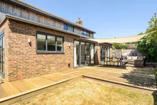 Marcuse Fields, Chichester, PO18 photo 11