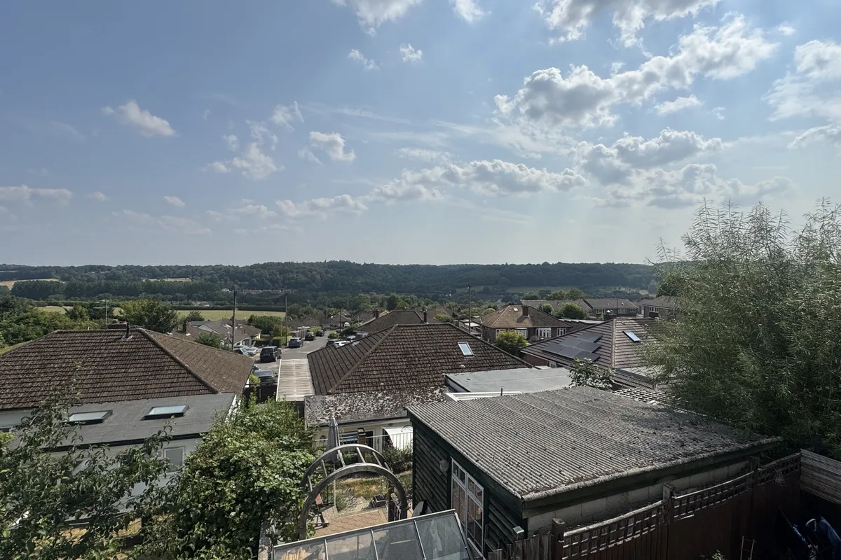Chessmount Rise, CHESHAM