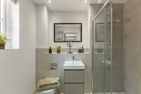 Oakland Grove, Ridgley Road, Godalming, GU8