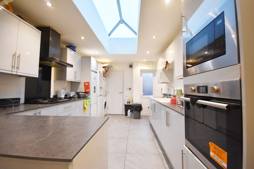 Room 4 of 4, Marlborough Road, Coventry, CV2 4EN Image 1