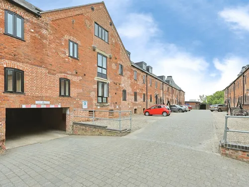 The Maltings, Derehamphoto