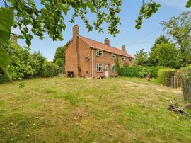 Manor Road, Roydon, DISS thumb 2