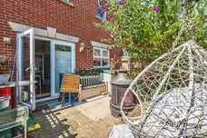 Salvador Close, Eastbourne