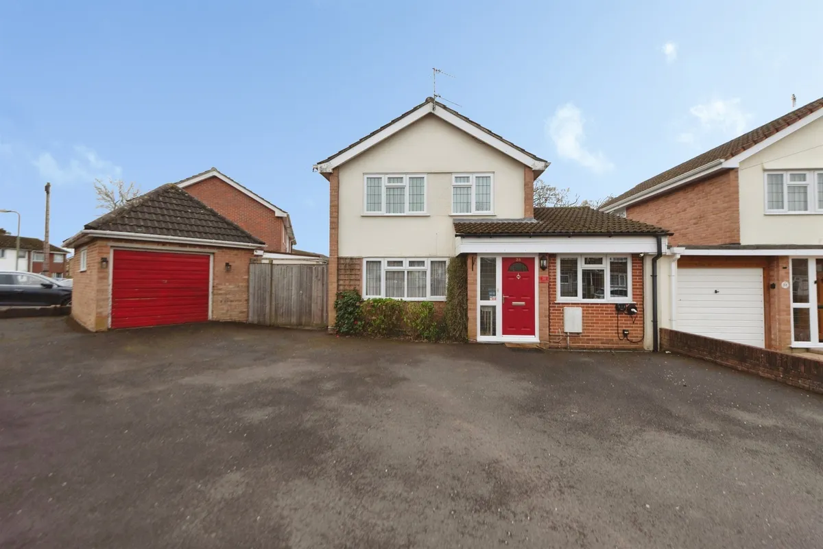 Albretia Avenue, Waterlooville