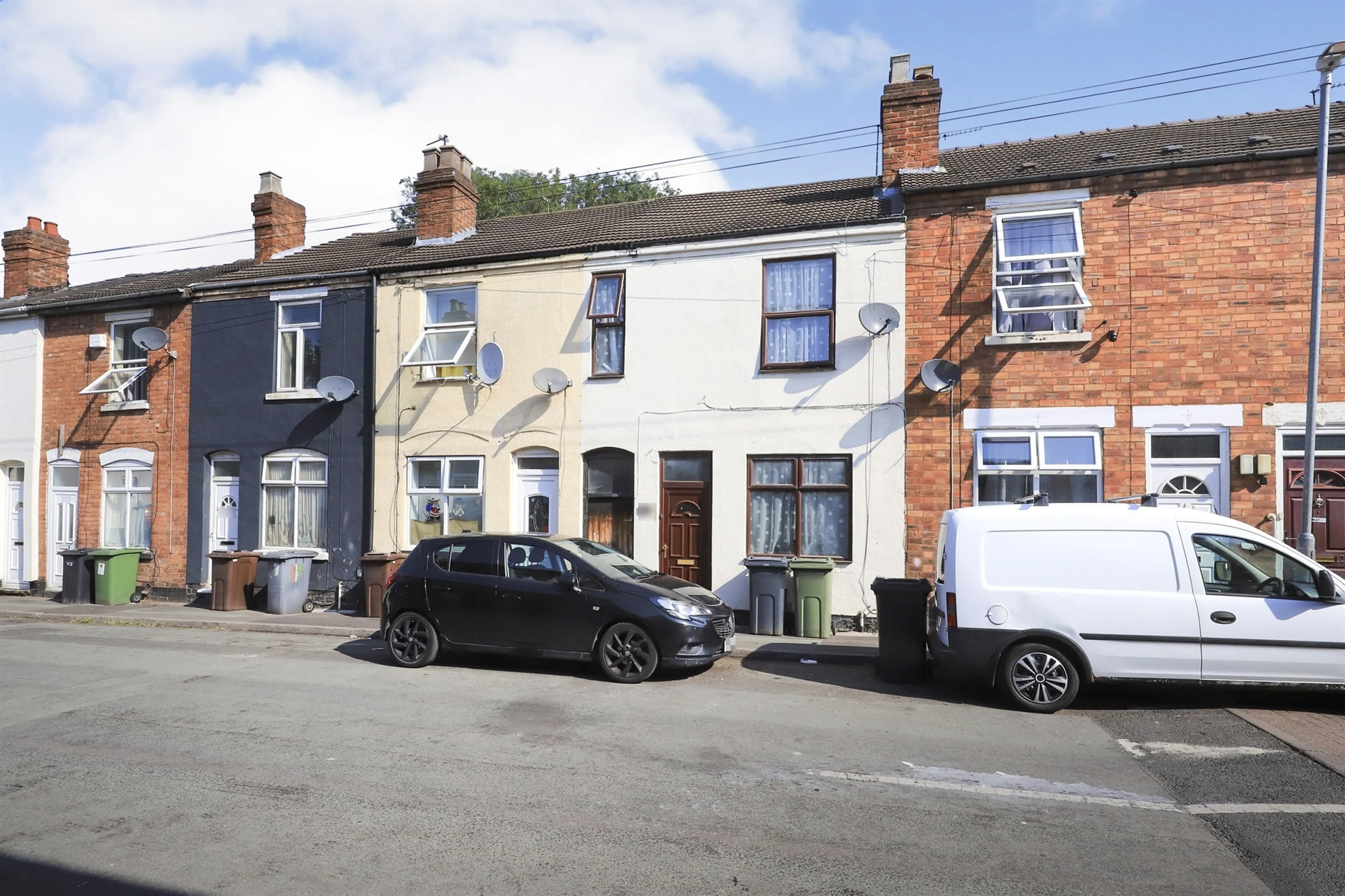 Property photo 0