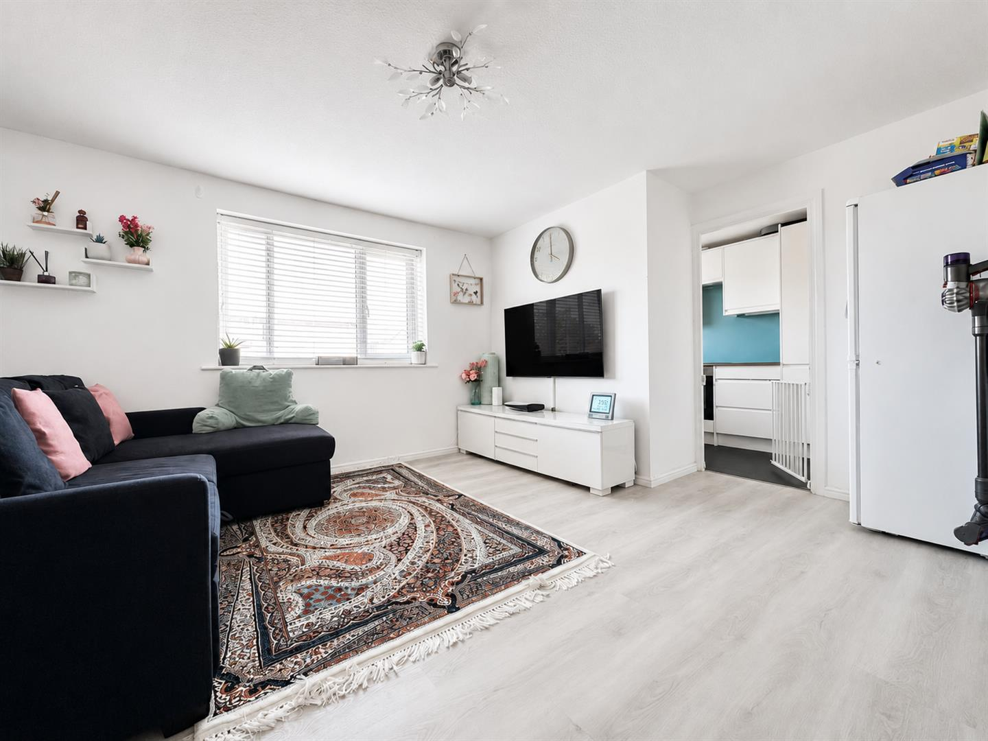 Lowestoft Drive, Cippenham Image 1