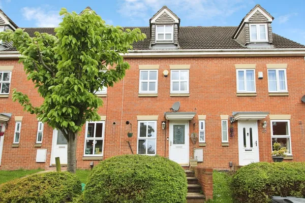 Fulneck Close, LEEDS, West Yorkshire,...