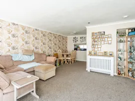 Amberley Drive, Bognor Regis thumb 3