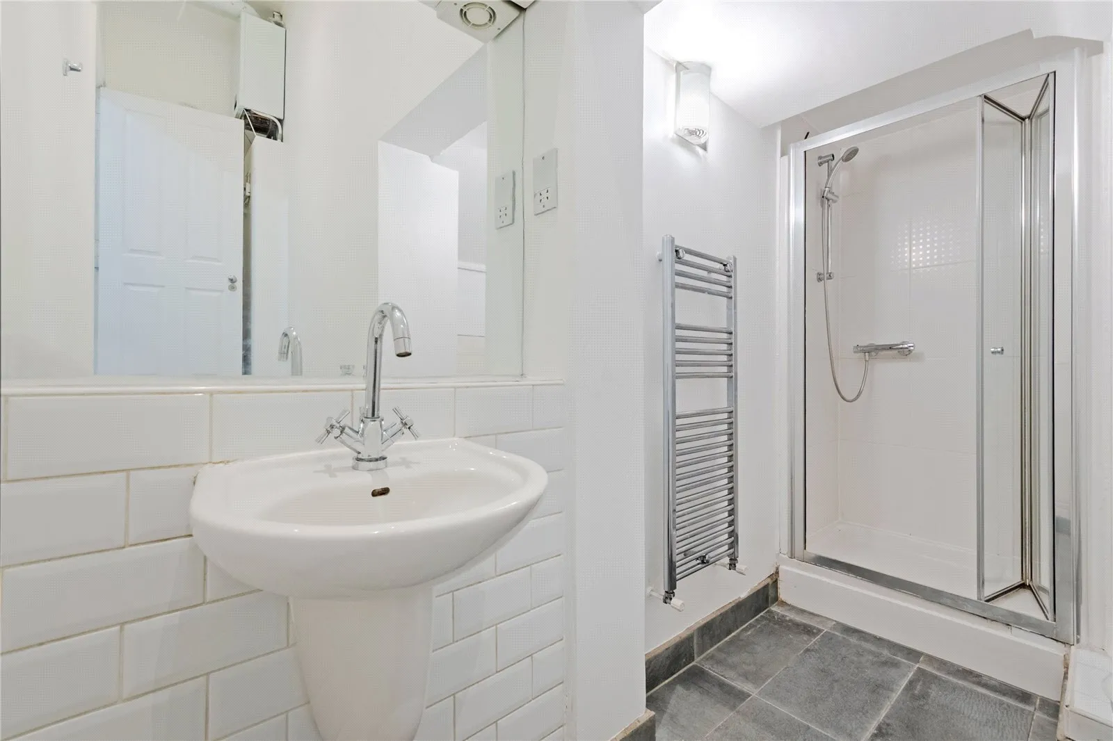 Hackney Road, Cambridge Heath, London, E2