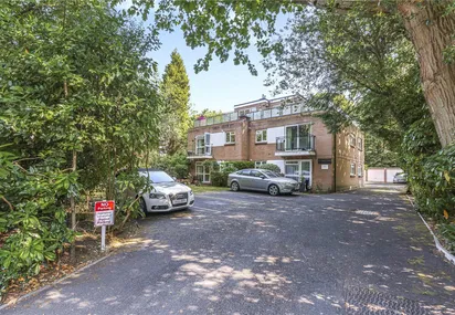 Wellington Road, Bournemouth, BH8