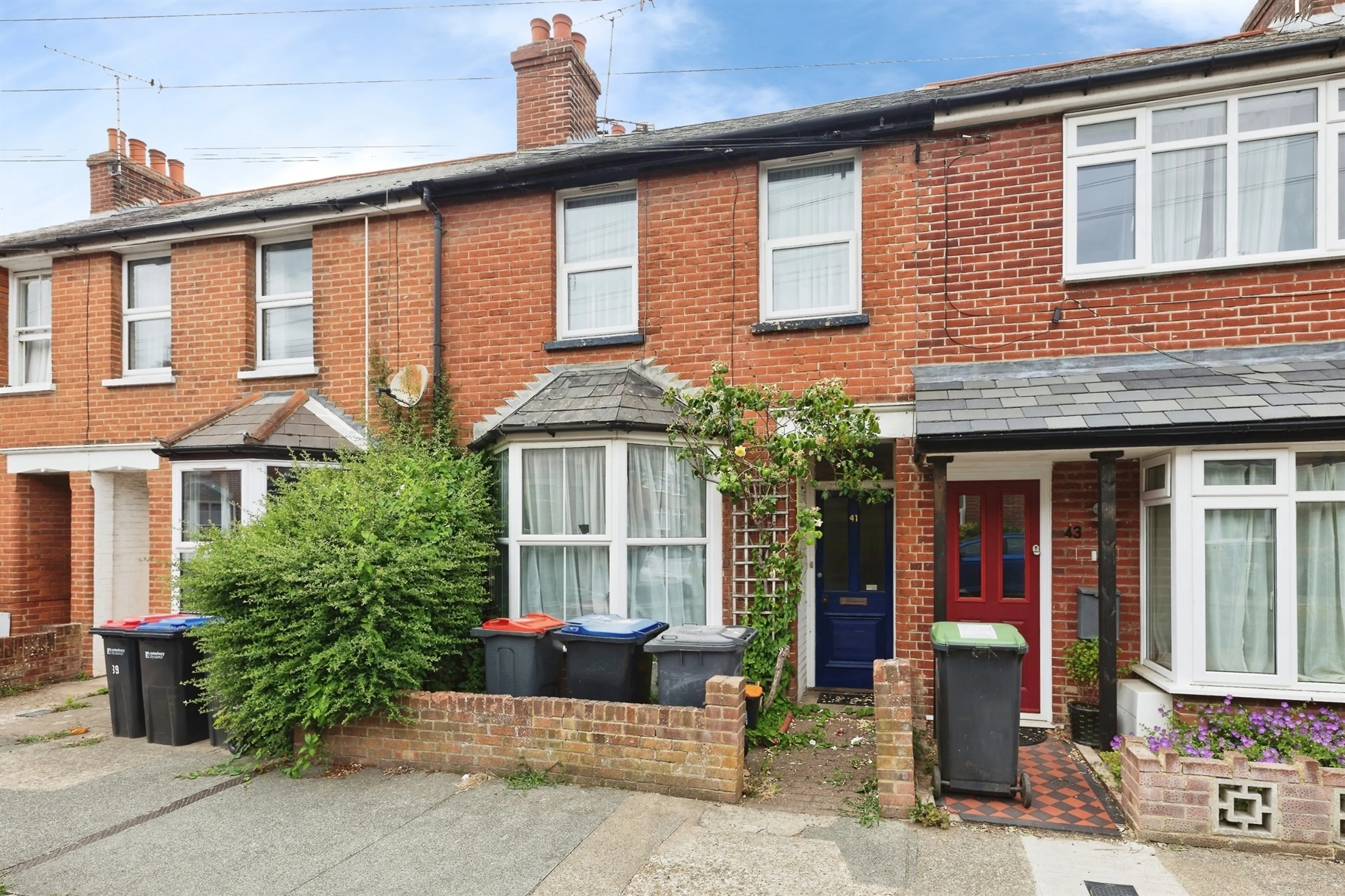 Property photo 0