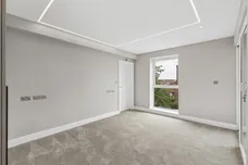 Flat 4 The Catsey Catsey Lane, Bushey, WD23 photo 6