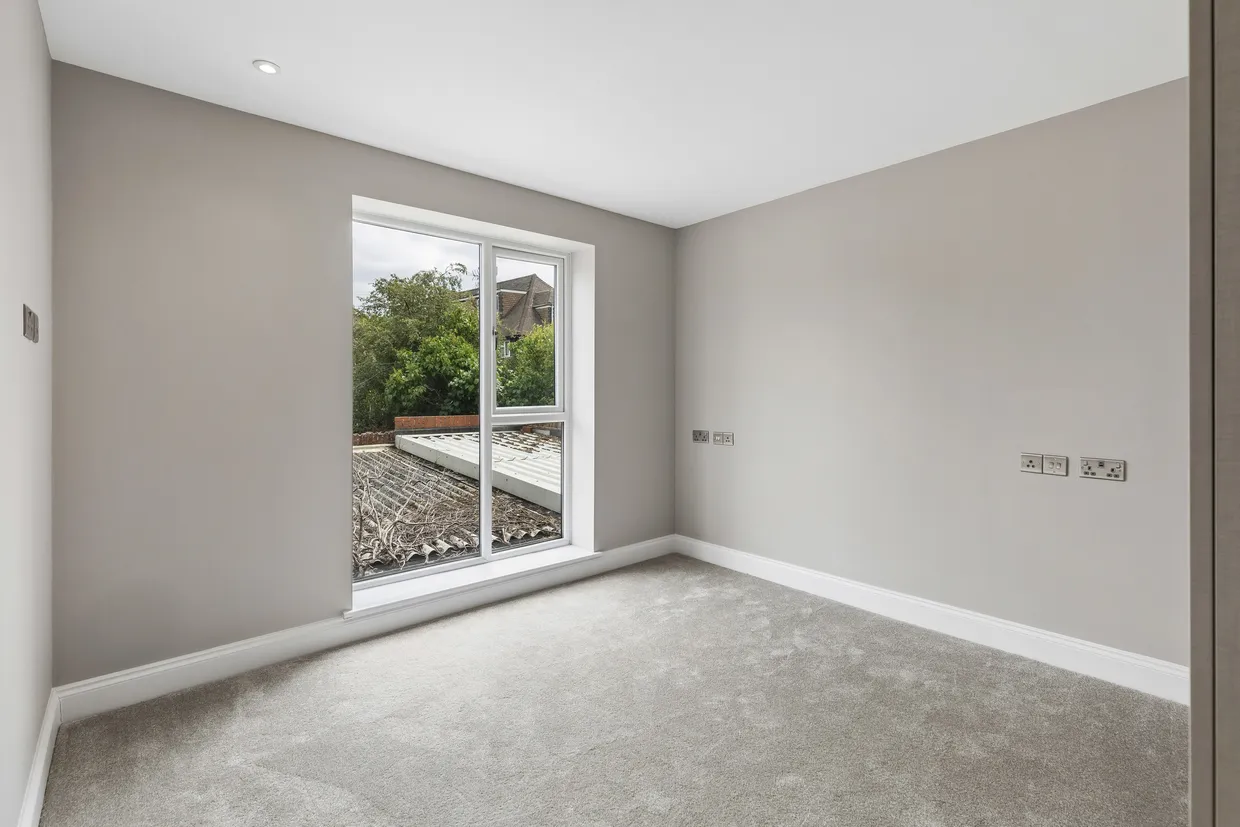 Flat 4 The Catsey Catsey Lane, Bushey, WD23 photo 10