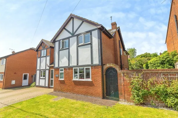 Spring Lane, Great Horwood, Milton Ke...