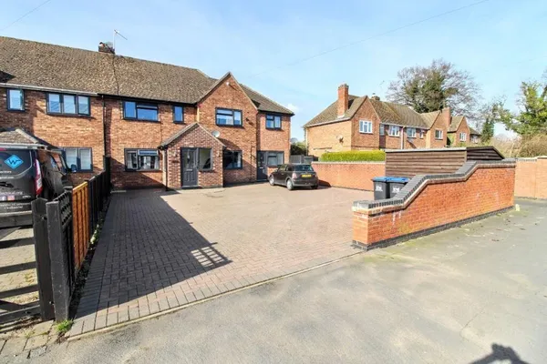 Stratford Road, Warwick