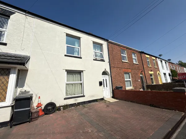 Room 1, 47 Alfred Street, Taunton