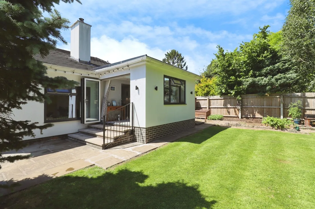 Property photo 32